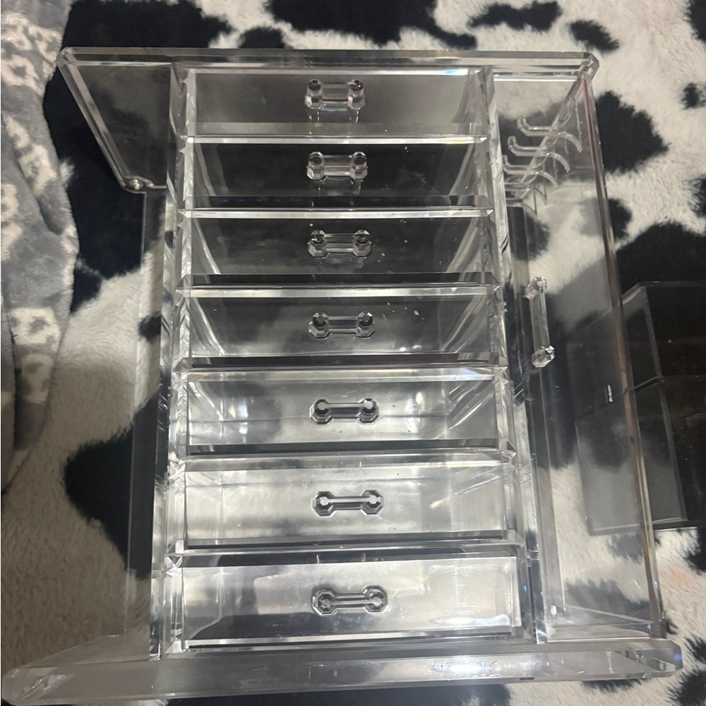 Clear Acrylic 6-Drawer Makeup Organizer - Transparent Storage